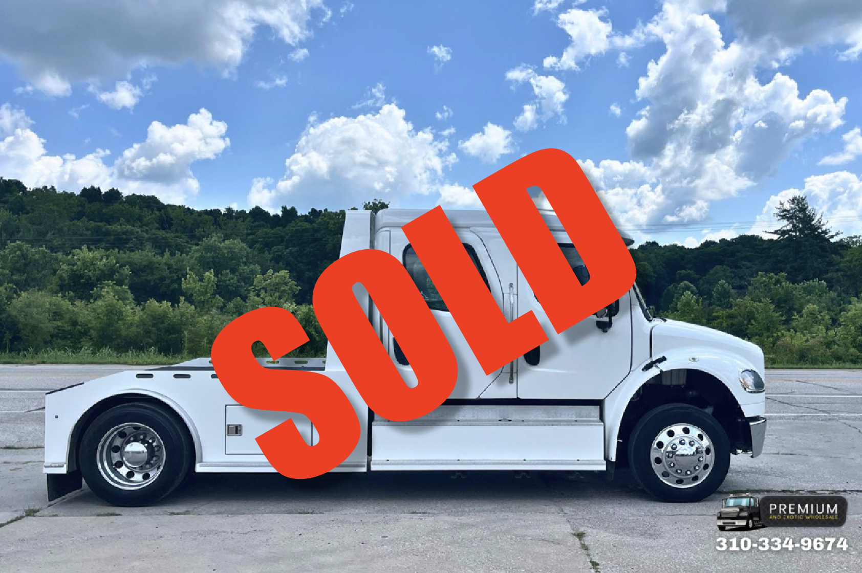 2015 Freightliner M2-106