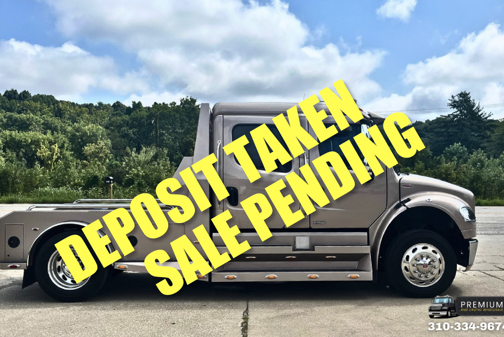 2011 Freightliner M2-106 Sportchassis Cummins US25102704
