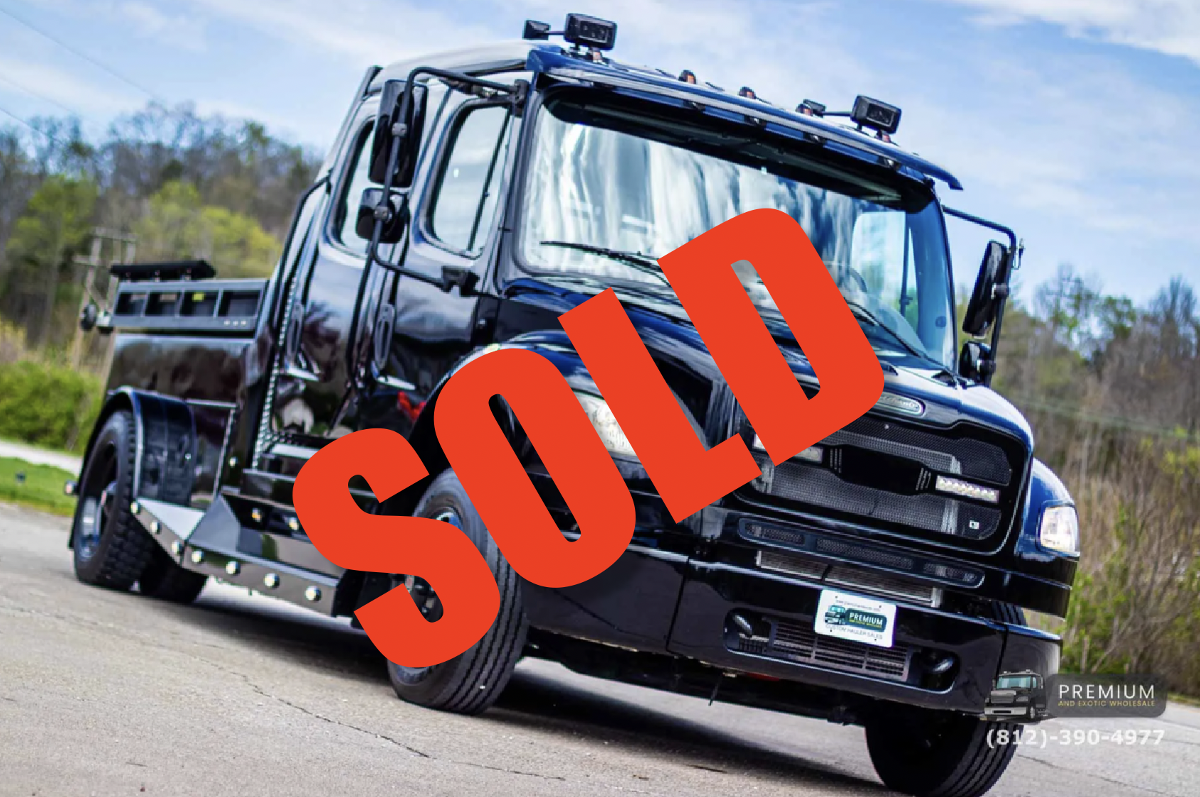2014 Freightliner Sportchassis 8.9L Cummins 350hp Hauler Cummins 350