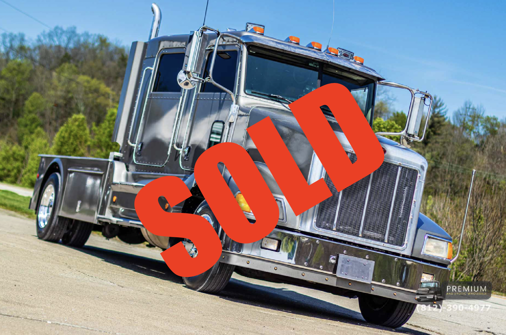 2004 Peterbilt 385 Schwalbe C12 Cat Custom Hauler US26027286