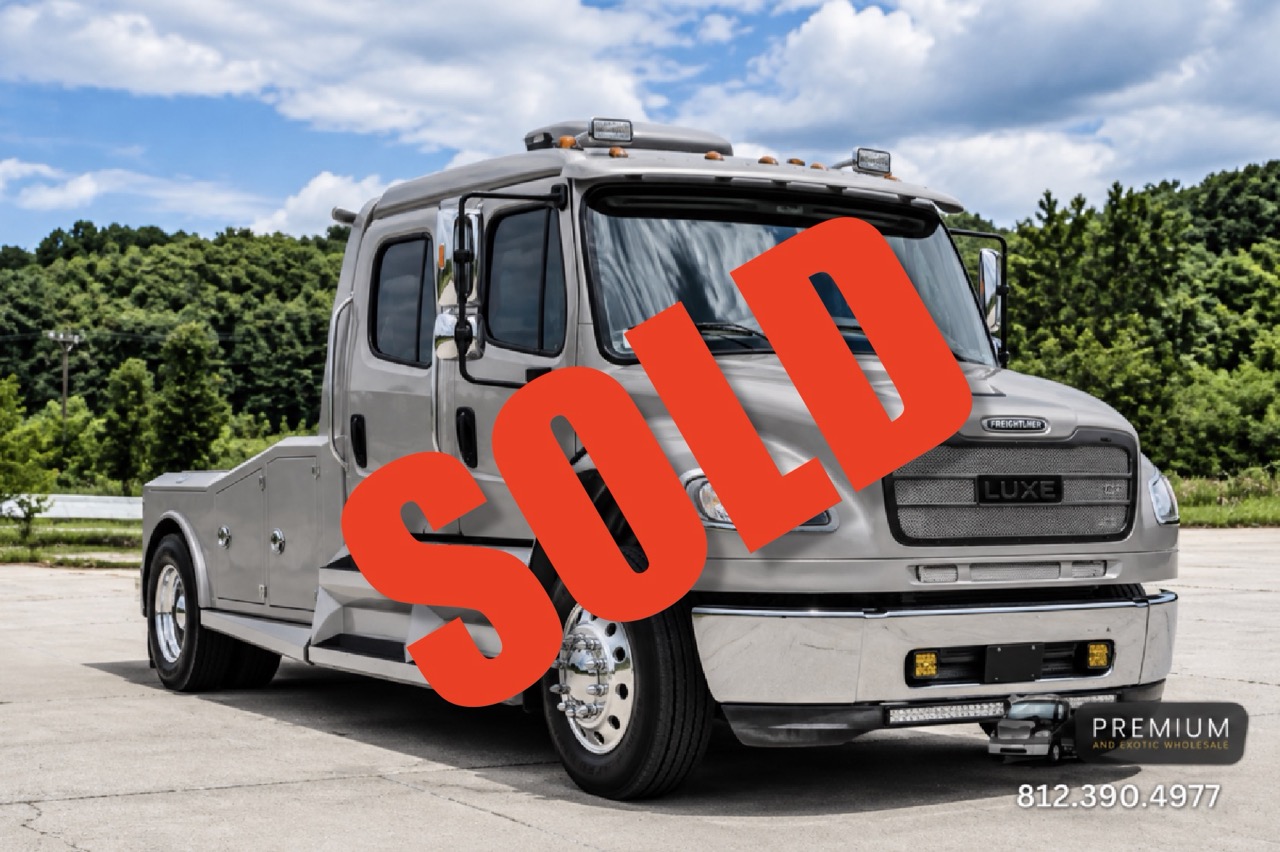 2023 Freightliner LUXE Custom Cummins Hauler Cummins 360