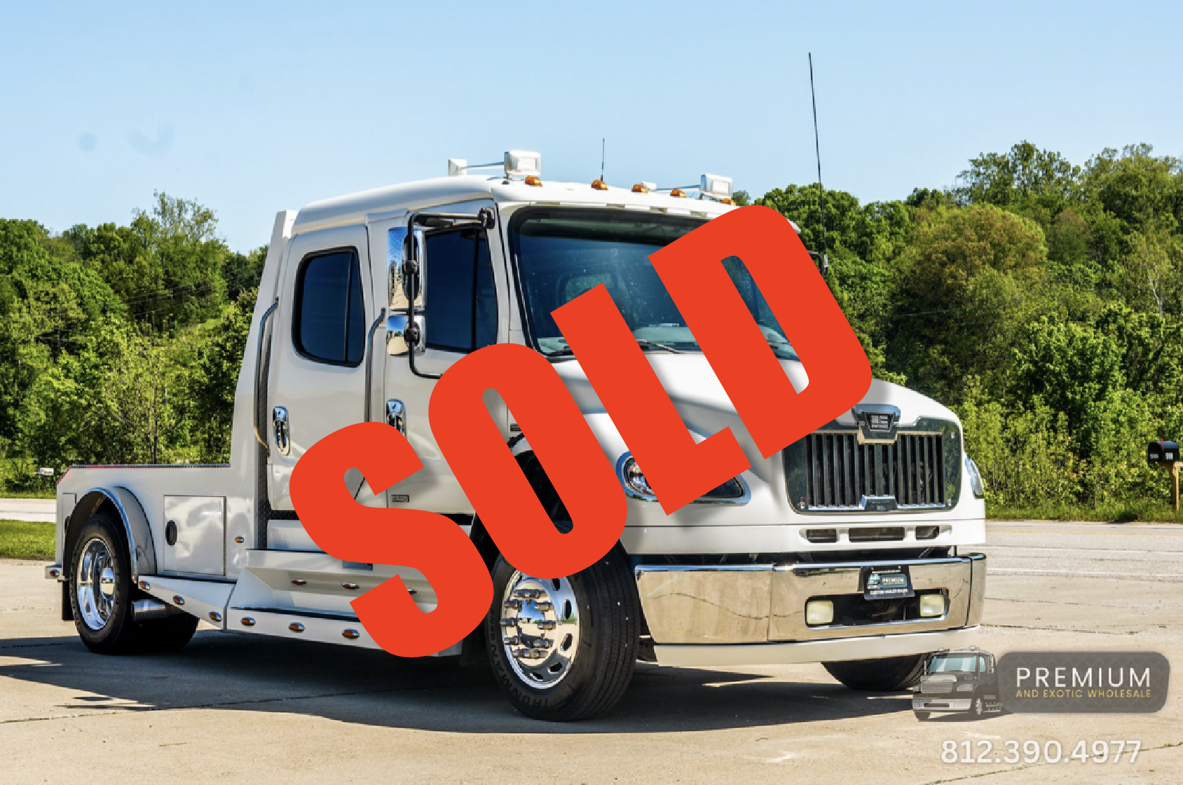 2007 Freightliner M2-106 Sportchassis 330hp Hauler Mercedes 330