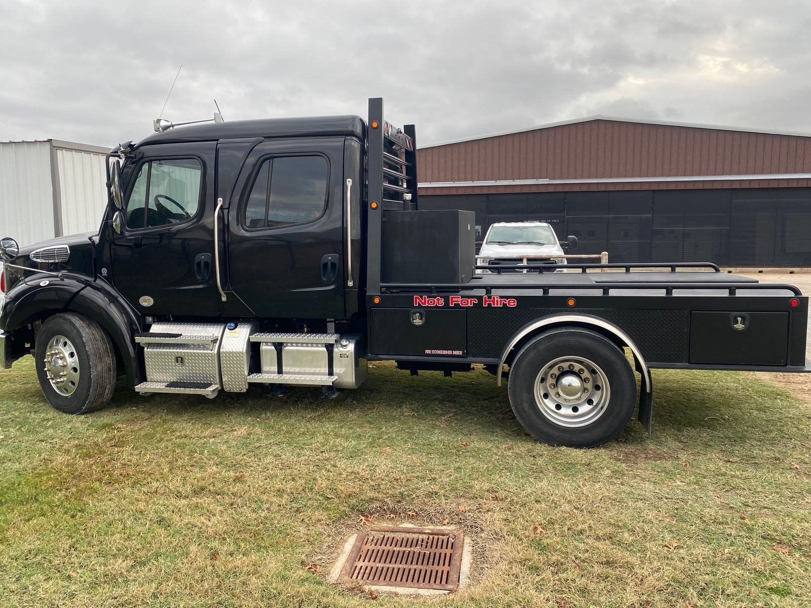 2020 Freightliner M2-112 Custom Hauler Detroit 505